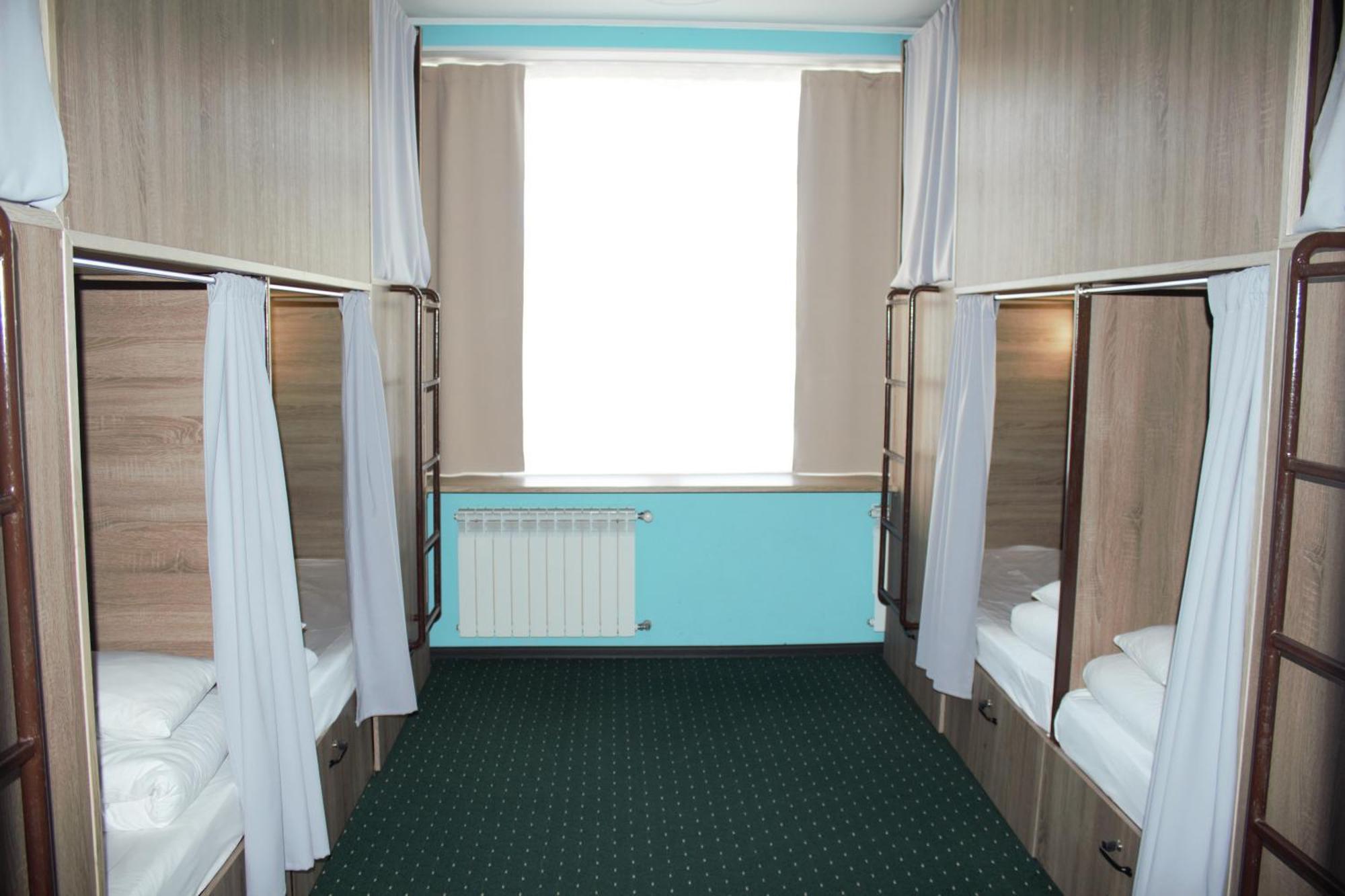 All Eyes Hostel كاميانيتس - بوديلسكيي المظهر الخارجي الصورة