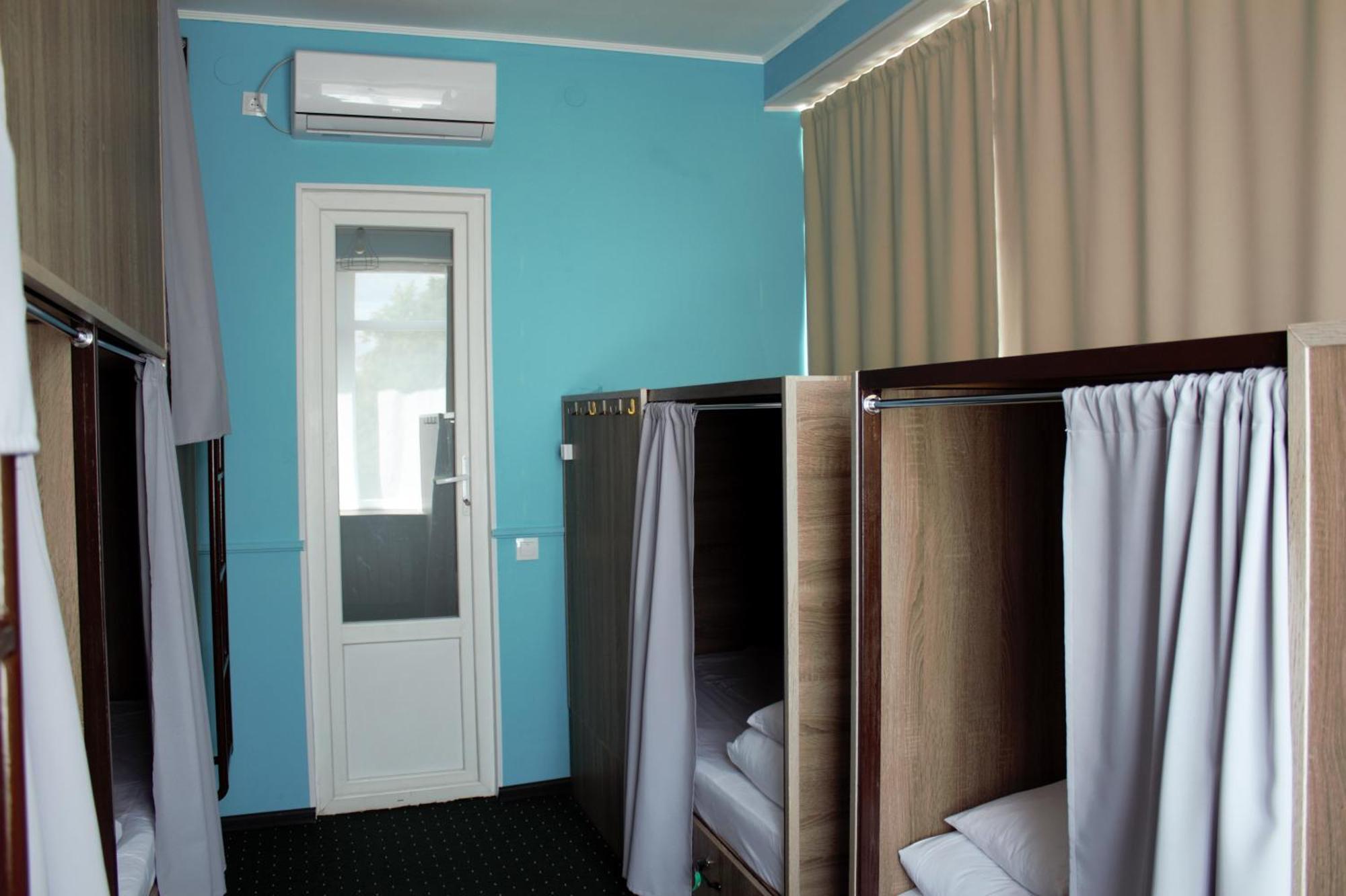 All Eyes Hostel كاميانيتس - بوديلسكيي المظهر الخارجي الصورة