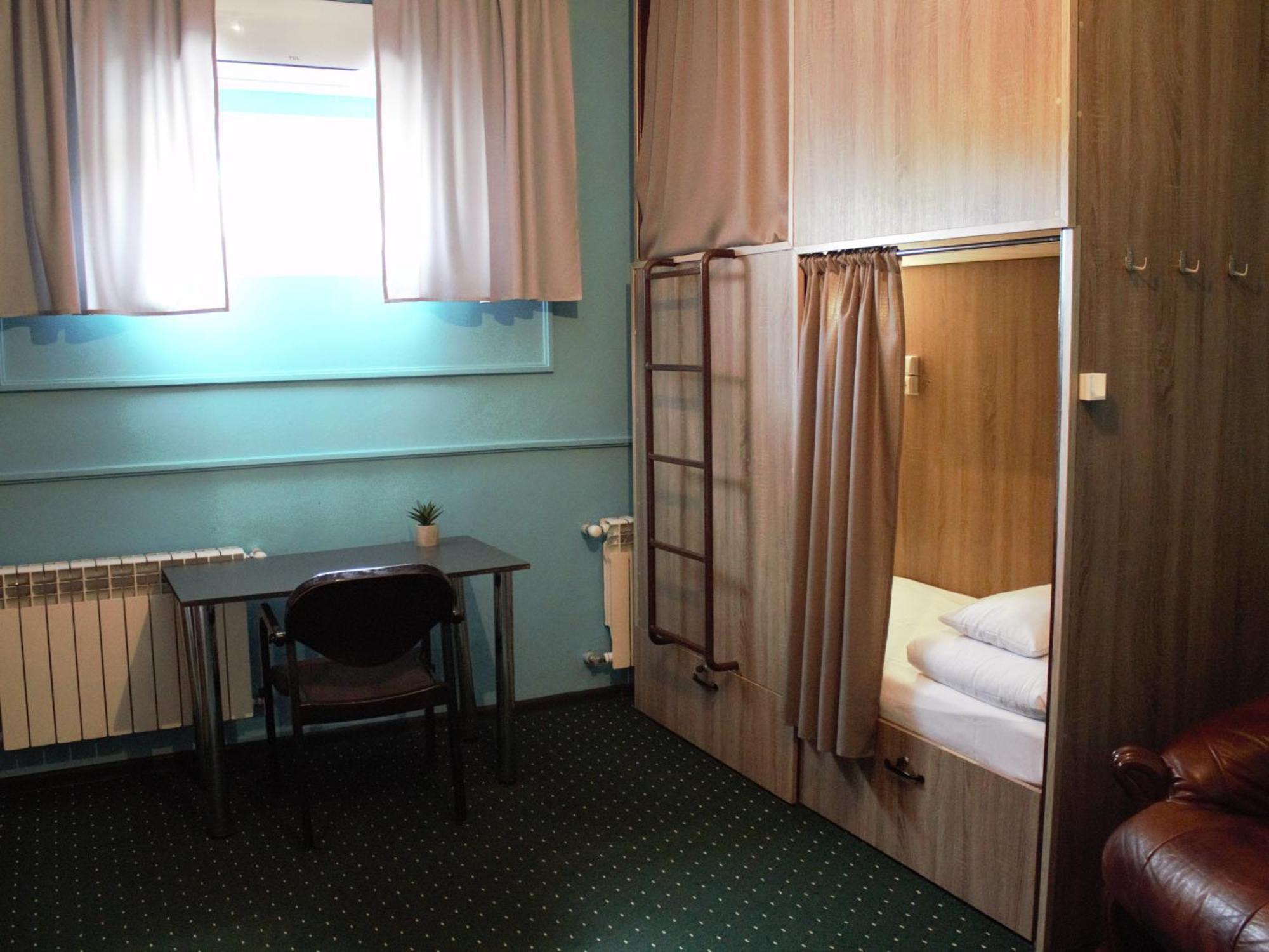 All Eyes Hostel كاميانيتس - بوديلسكيي المظهر الخارجي الصورة